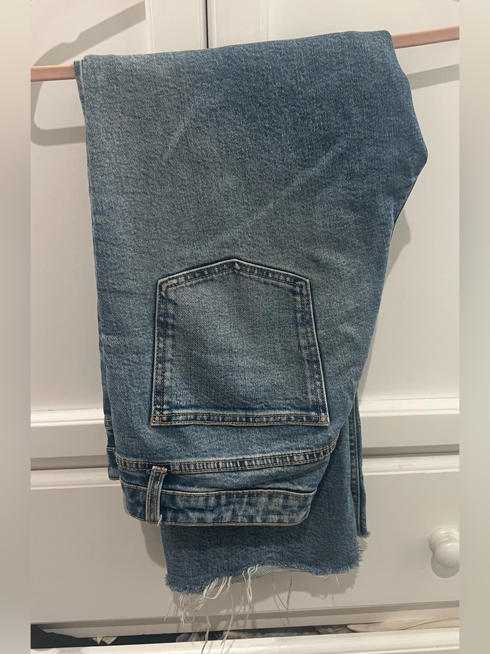 Zara Mid rise Stretchy Denim Jeans - Classic Straight Fit Ankle length